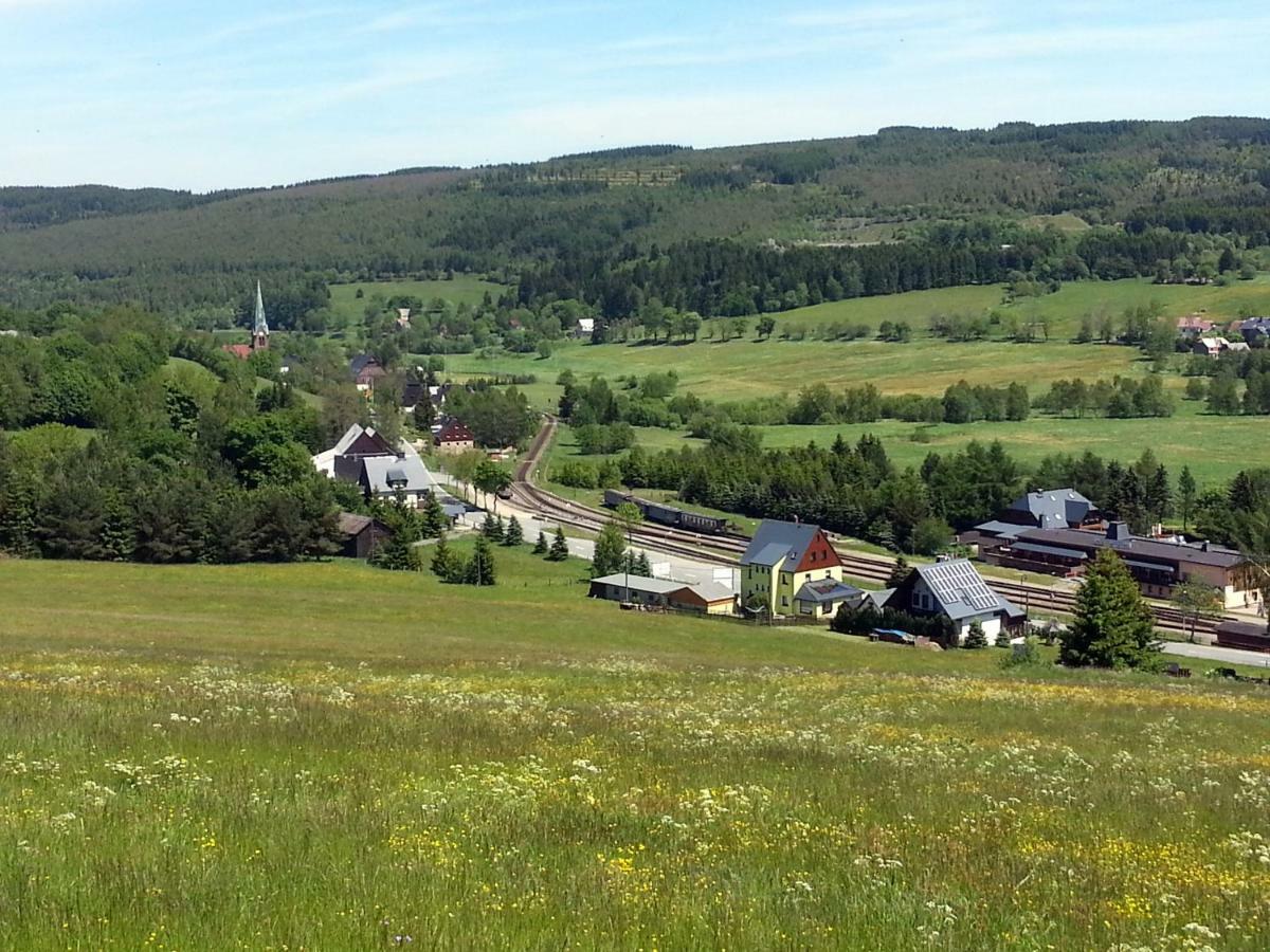 Ferienwohnungen "Am Schloessel" Oberwiesenthal Exteriör bild